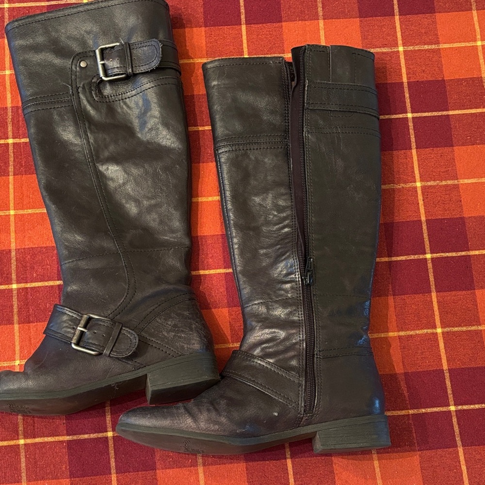Nine West Black Knee-high Boots, size 6.5